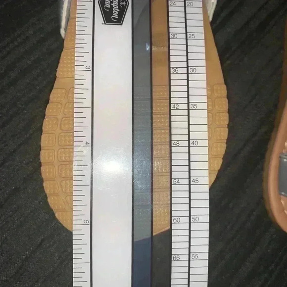 LOT OF 2 BEBE GIRLS SANDALS SIZE 5 - Picture 8 of 8